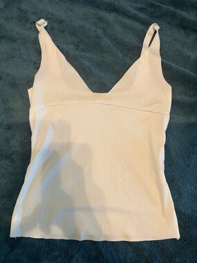 Sleeveless V-Neck Ribbed Camisole Tank - White NWOT